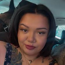 Who are good hair stylists in Sonora, CA for goth, alternative, and modern  styles?