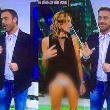 Sebelumnya yulis juga pernah buat video. Presenter Tv Perempuan Perlihatkan Celana Dalam Saat Siaran Citizen6 Liputan6 Com