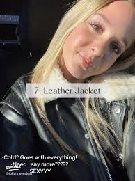 Smart Casual Outfits for Petite Women: Stylish Tips and Brand Picks