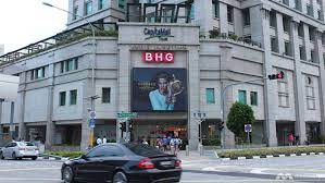 Located in the heart of singapore's civic and cultural district, bugis junction enjoys direct connectivity to the bugis mrt station and is well served by major public bus services. Jtjalteyhiuhum
