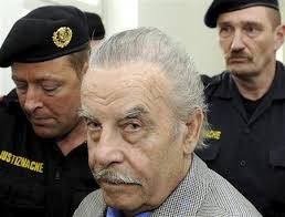 Dezember 2018 um 19 uhr begräbnis: Austria S Fritzl Says Sorry For Incest And Murder Reuters