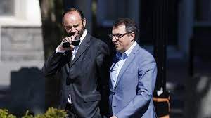 Le maire du havre démissionne après la diffusion de photos de lui nu. Diffusion D Un Selfie Nu De Lui Apres La Mairie Du Havre Luc Lemonnier Evince Du Conseil Departemental Lci