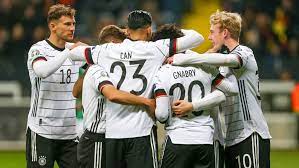 Wen stellt löw für das testspiel auf? Deutsche Nationalmannschaft Landerspiel Gegen Spanien Abgesagt Kicker