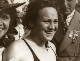 Polányi Laura (Striker Sándorné)