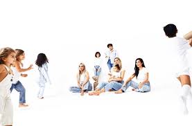 The photo only included kardashian, her sisters kourtney kardashian , khloé kardashian and. See All The Kardashian Family Christmas Cards