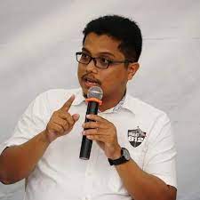 Alhamdulillahi, alhamdulillahi rabbil a'lamin wa bihi nastain. Di Bahagian Mana Ketua Pemuda Umno Menghina Pas Editor Malaysia