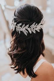 As bridal hair accessories, raakodis hold an important place. Wedding Hair Accessories Hair Accessories Ellee Couture Boutique