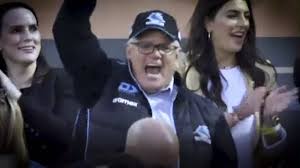 @SarkySage's video Tweet