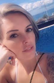 Happy Birthday Heather, have a lovely day mate. 🎈🍷🎉💥🎈