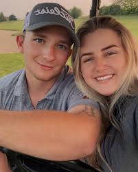 Beatriz Werner (@beehbuenoo) • Instagram photos and videos