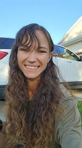 Robyn Proctor's Instagram, Twitter & Facebook