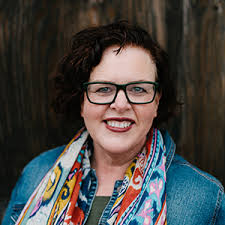 An Abundant Place: Daily Retreats for the Woman Who Can't Get Away : Kathi  Lipp, Cheri Gregory: Amazon.co.uk: Books