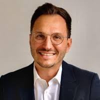 Eric Seiter's Instagram, Twitter & Facebook