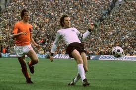 And his wife antonie (née hupfauf). Franz Beckenbauer On Twitter I Am Shocked Johan Cruyff Is Dead He Was Not Only A Very Good Friend But Also A Brother To Me Https T Co Ackwdjix9z