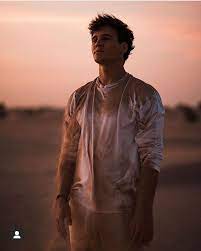Weißes hintergrundbild bilder instagram wincent weiss vorbilder. Wincent Weiss Wincent Wincent Weiss Weisses Hintergrundbild