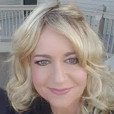 Martina Wright's Instagram, Twitter & Facebook