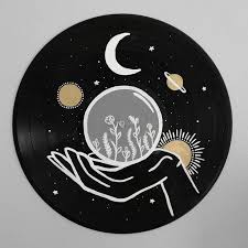 Ich Freue Mich Diesen Artikel Aus Meinem Etsy Shop Zu Teilen The Starman Record Collection H Designinterio Vinyl Record Art Vinyl Art Paint Record Wall Art