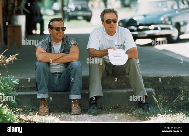 Kevin Costner & Clint Eastwood Film A Perfect World (USA 1993) Director:  Clint Eastwood 24 November 1993 **WARNING** This Photograph is for  editorial use only and is the copyright of WARNER BROS.
