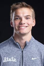 Track & Field Posts Several Personal Bests at Windy City Invitational