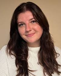 Laura Cheatham's Instagram, Twitter & Facebook