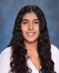 Sophia Schrader's Instagram, Twitter & Facebook