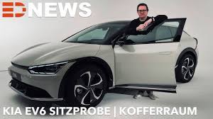 Das model y (akkukapazität 75 kwh) kommt zwar am schnelllader ebenfalls auf eine ladeleistung von bis zu 250 kw. 2021 Kia Ev6 Sitzprobe Frunk Innenraum Kofferraum Infotainmentsystem Electric Drive Ersteindruck Youtube