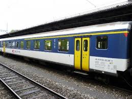 Sbb Personenwagen Ew I 1 2 Kl B 50 85 39 35 126 4 Im Bahnhof Von La Chaux De Fonds Am 01 08 2008 Bahnhof Eisenbahn Fahren