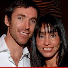 Alejandra Nash's Instagram, Twitter & Facebook