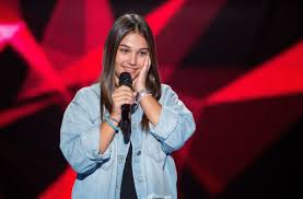 Manon Etre Applaudie Dans The Voice Kids Ma Vengeanc Tele Star