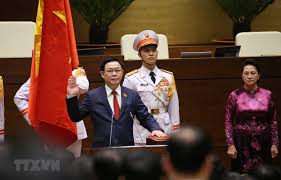 Chủ tịch quốc hội vương đình huệ lần thứ hai tuyên thệ nhậm chức. Ong VÆ°Æ¡ng Ä'inh Huá»‡ Trung Cá»­ Chá»©c Chá»§ Tá»‹ch Quá»'c Há»™i Chinh Trá»‹ Vietnam Vietnamplus