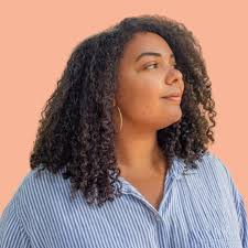 I used to think I sucked at setting boundaries, until a therapist told me  something that completely changed the way I saw myself👇🏾