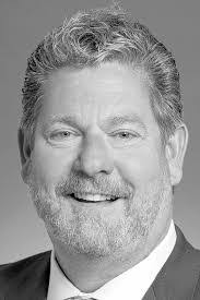 Kim Harty's Instagram, Twitter & Facebook