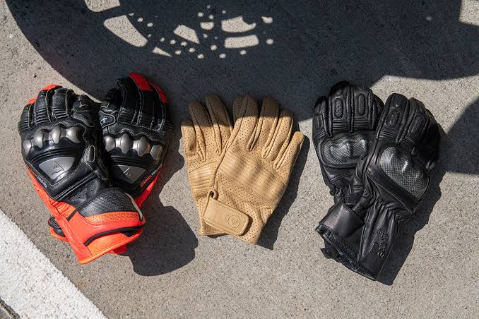 Voltrek Riding Gloves