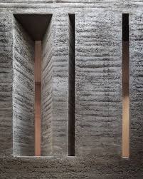 House Gulm Photo Norman Muller For Aicher Ziviltechniker Fenster Architektur Architektur Erdhaus