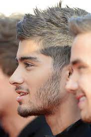 It has a lifting effect and redefines the face contours. Why Big Beards Are Out And Designer Beards Are In Hairstyle On Point