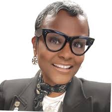 Alise Lyke is celebrating 25 years of safe driving with UPS and she is the  second Jacksonville female tractor-trailer driver to join UPS's Circle of  Honor. https://bit.ly/3voqkbL