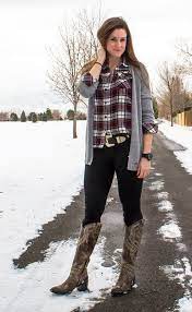 Country Hipster How To Wear Cowgirl Boots In The Winter Http Countryhipster Com Cowgirl Outfits For Women Cowgirl Boots Outfit Nashville Outfits