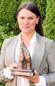 Let's check, how rich is mia skäringer in 2020? Mia Skaringer Wikipedia