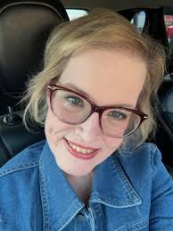 Hy ladies my name is Johnny from Canada 🇨🇦💕 69 years ago today is my  birthday wish me