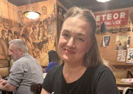 Sabrina Mokhlis : « J'évolue, mais je ne quitte pas la Lozère »