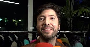 Ángel Cristo Jr. lo tiene claro, no quiere saber nada ni de su madre ni su  hermana