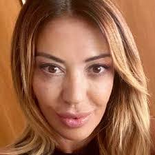 Brenda Mosca's Instagram, Twitter & Facebook