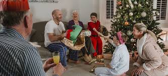 Find the perfect christmas gift for everyone on your list in 2020, no matter your budget. Top 10 Christmas Presents For Older People Personal Alarms Lifeline24