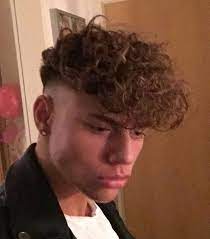 Oder möchtet ihr euch mit glätteisen co. Manner Haare Lockig Machen