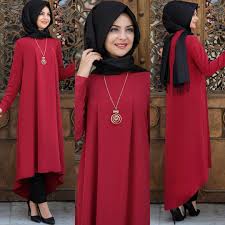 Kirmizi Ask Kolyeli Yonca Tunik Tesettur Ferace Elbise Modelleri 2019 Islami Moda Abaya Tarzi Elbise