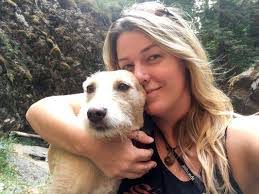 Amber Meadow's Instagram, Twitter & Facebook