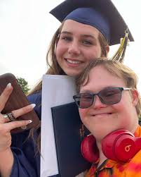 Carson Stewart (@cman9910) • Instagram photos and videos