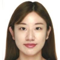 Crystal Berkeley's Instagram, Twitter & Facebook