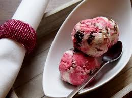 Eis selber machen vegan ohne eismaschine diy gesunder nachtisch kreative nachtisch idee. Joghurt Himbeer Eis Ohne Eismaschine