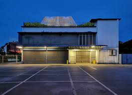 Like everyone else, i run ahead to achieve my. Kuching Residents To Recycle Bottles To Create A Vertical Farm Kuchingborneo